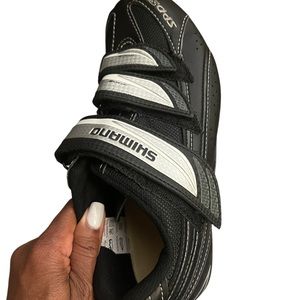 SHIMANO SIZE 40 women’s specific fit off set SPDSL Look Keo Cleats Size 40